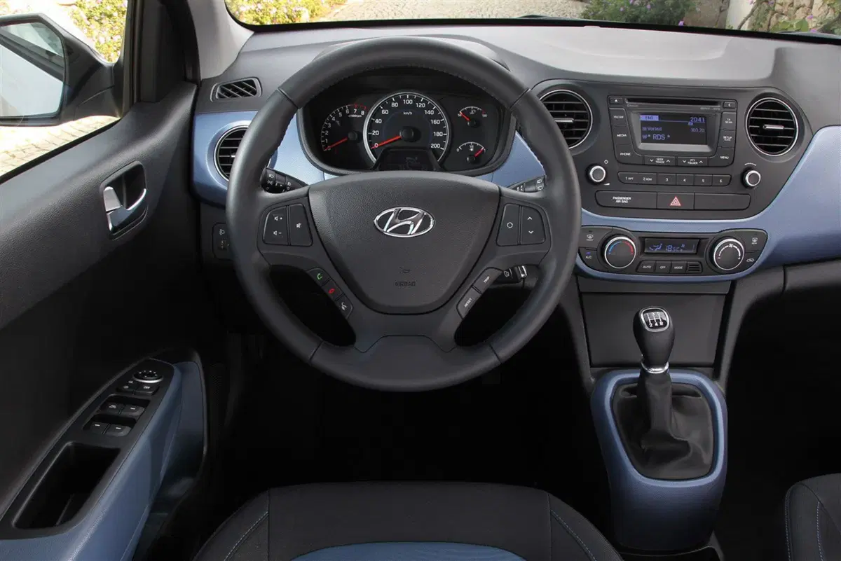 Hyundai i10 usata a Palermo (12)
