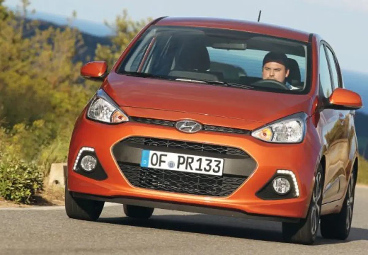 Hyundai i10 usata a Palermo (14)