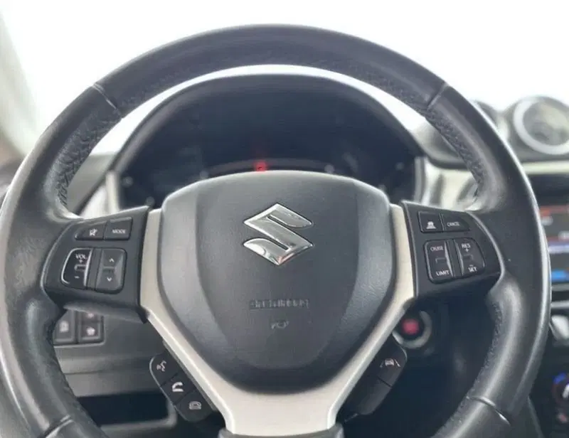 Suzuki Vitara usata a Perugia (16)
