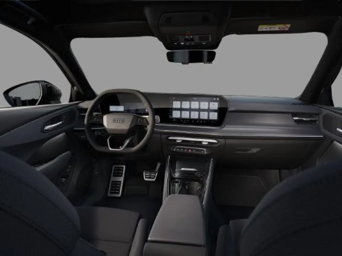 Audi Q3 Sportback nuova a Perugia (5)