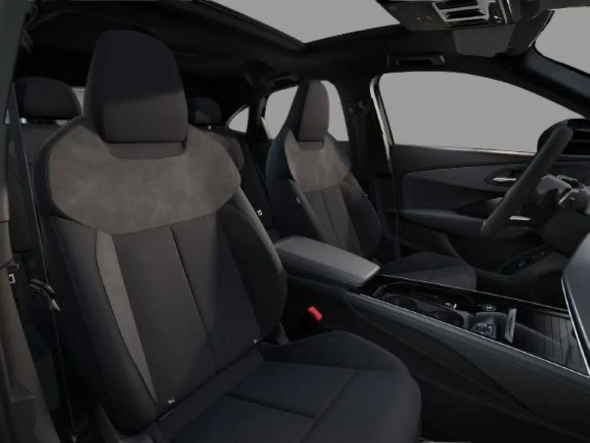 Audi Q3 Sportback nuova a Perugia (4)