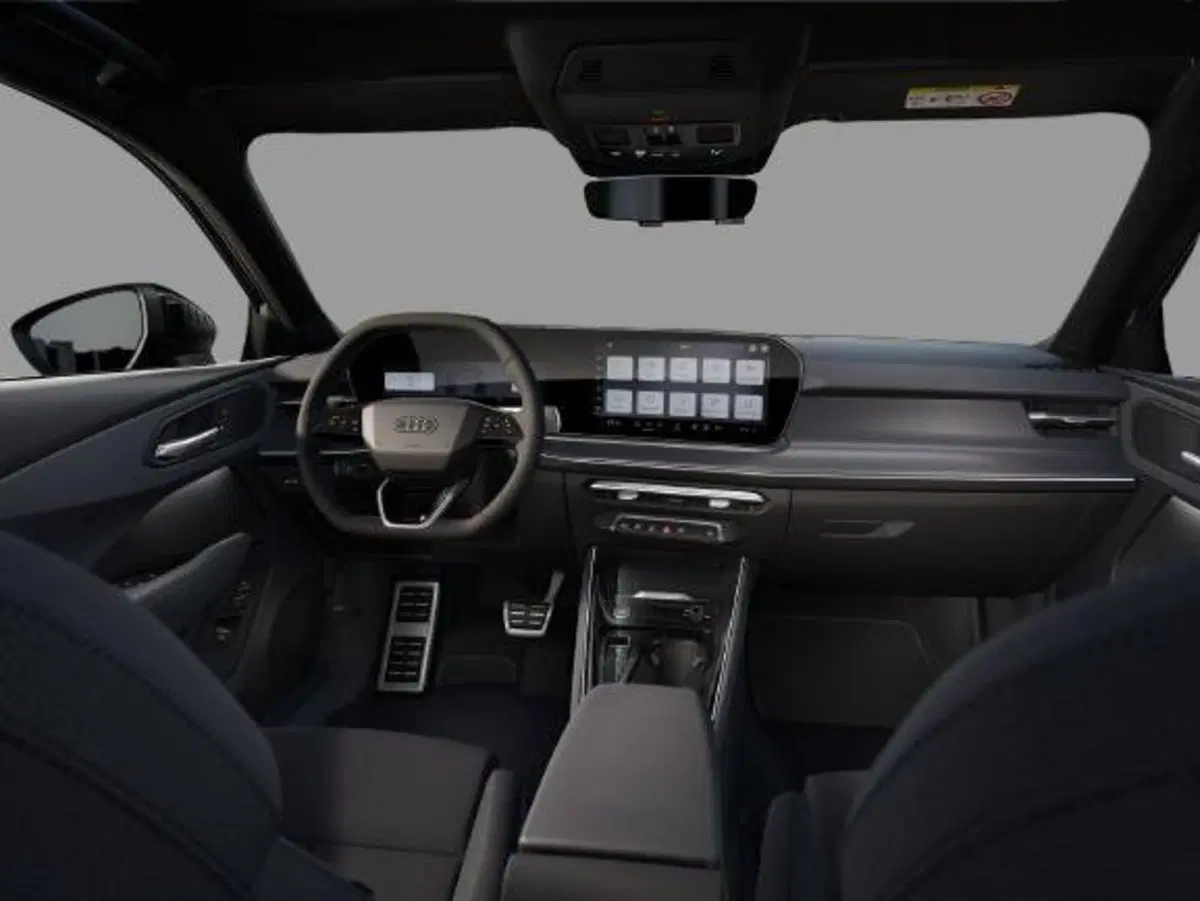 Audi Q3 Sportback nuova a Perugia (4)