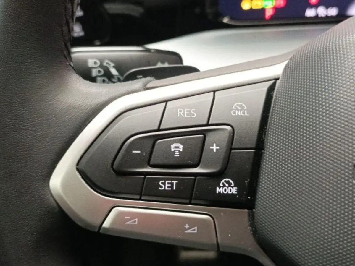 Volkswagen Golf usata a Novara (12)