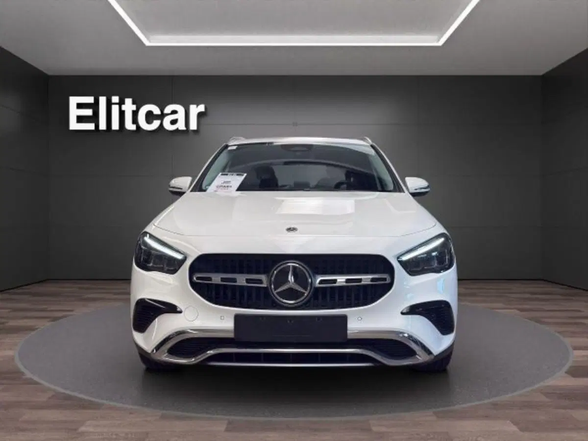 Mercedes-Benz GLA SUV usata a Novara (3)