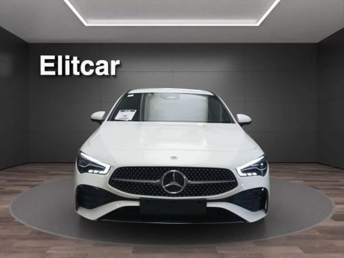 Mercedes-Benz CLA Shooting Brake usata a Novara (3)