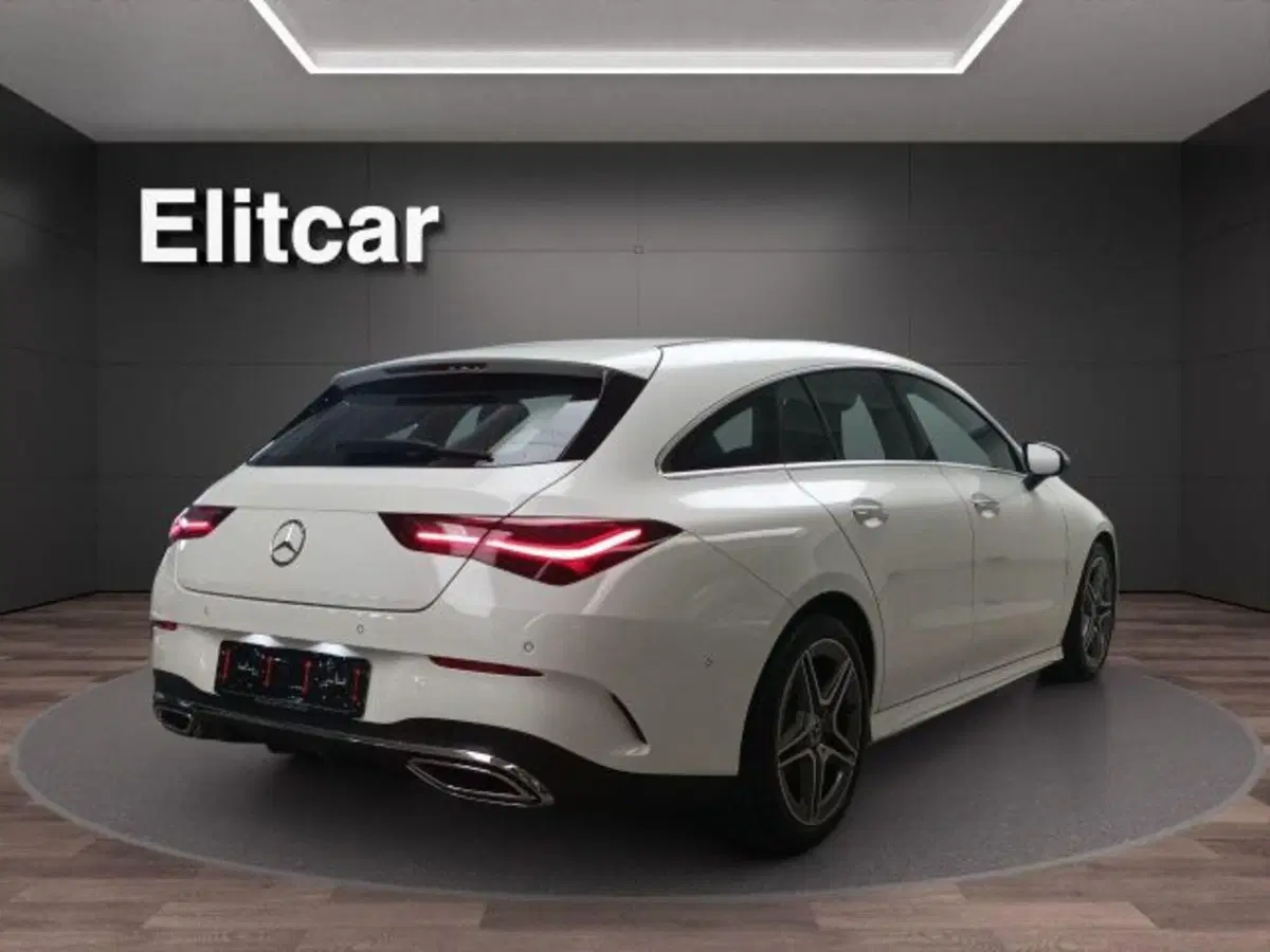 Mercedes-Benz CLA Shooting Brake usata a Novara (7)