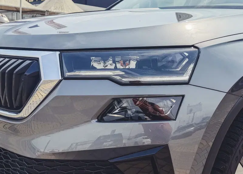 Skoda Karoq usata a Vercelli (7)