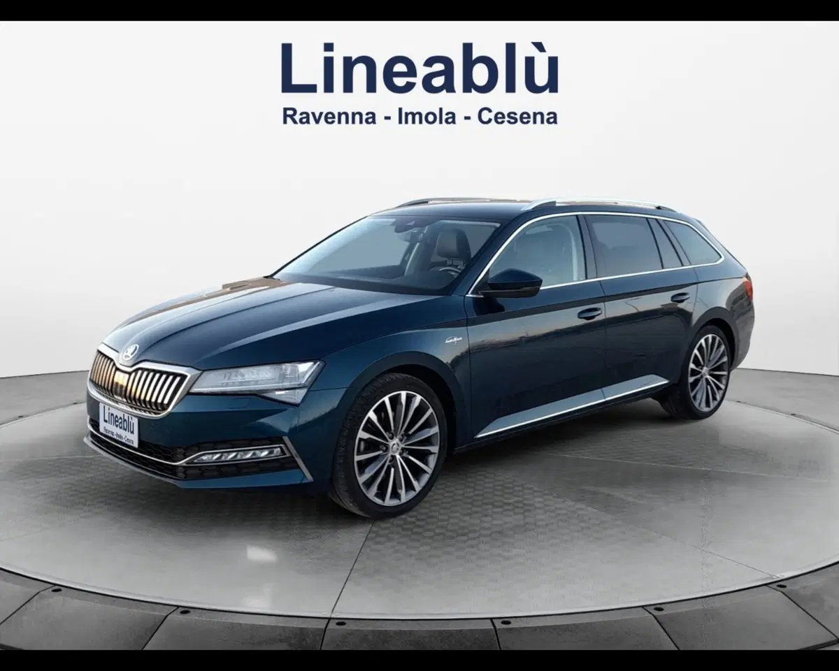 Skoda Superb Station Wagon usata a Bologna