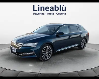 Skoda Superb Station Wagon 2.0 TDI EVO 200 CV SCR DSG Wagon 4x4 Laurin&amp;Klement del 2023 usata a Imola