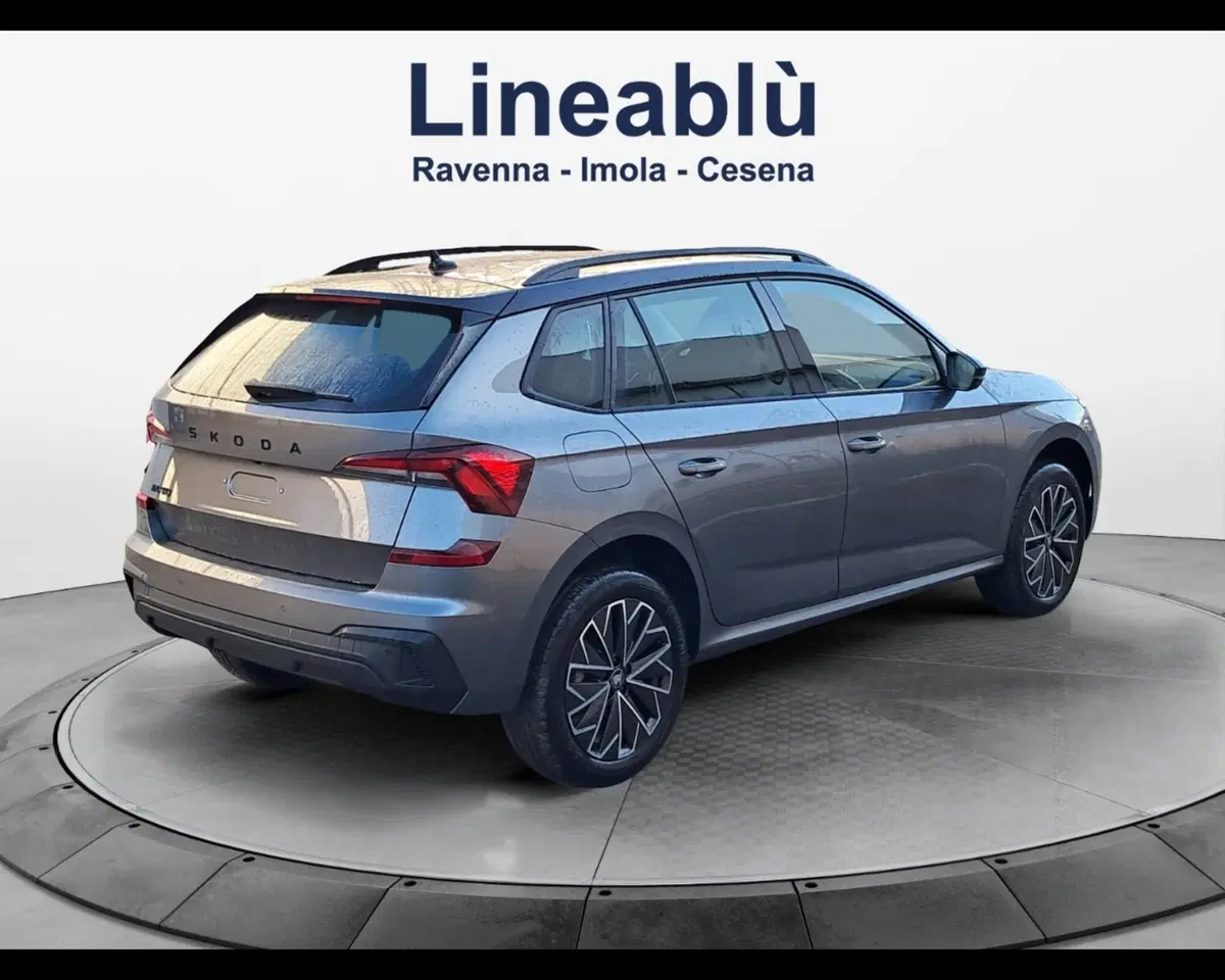 Skoda Kamiq nuova a Forlì-Cesena (4)