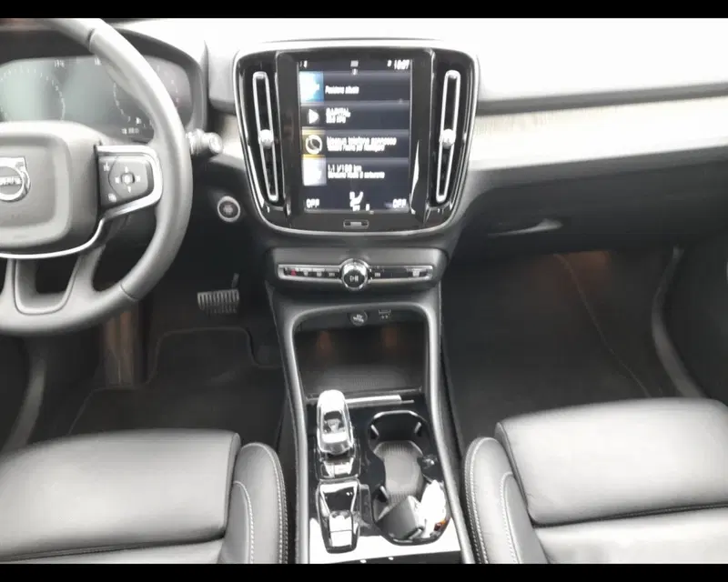 Volvo XC40 usata a Forlì-Cesena (11)