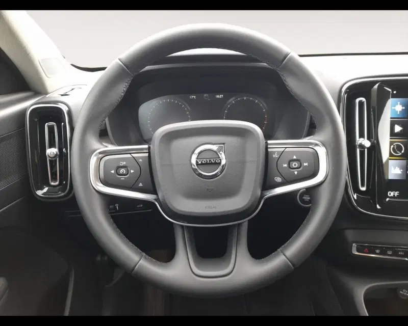 Volvo XC40 usata a Forlì-Cesena (12)