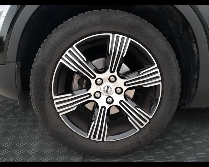 Volvo XC40 usata a Forlì-Cesena (14)