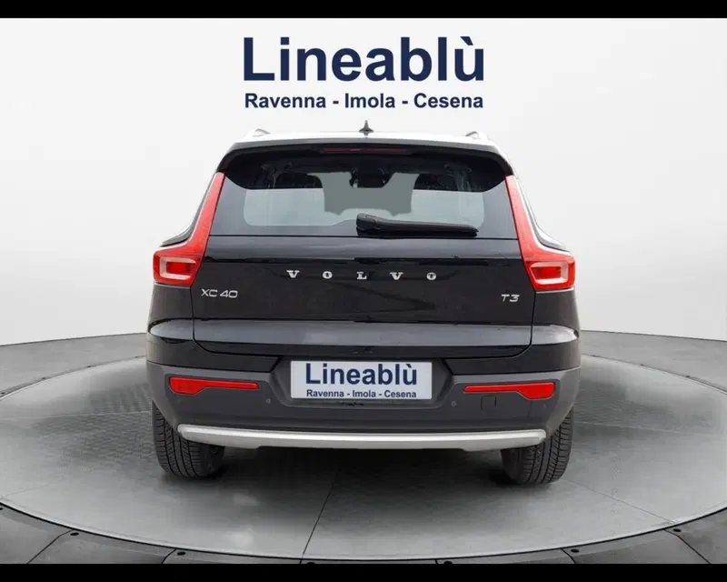 Volvo XC40 usata a Forlì-Cesena (4)