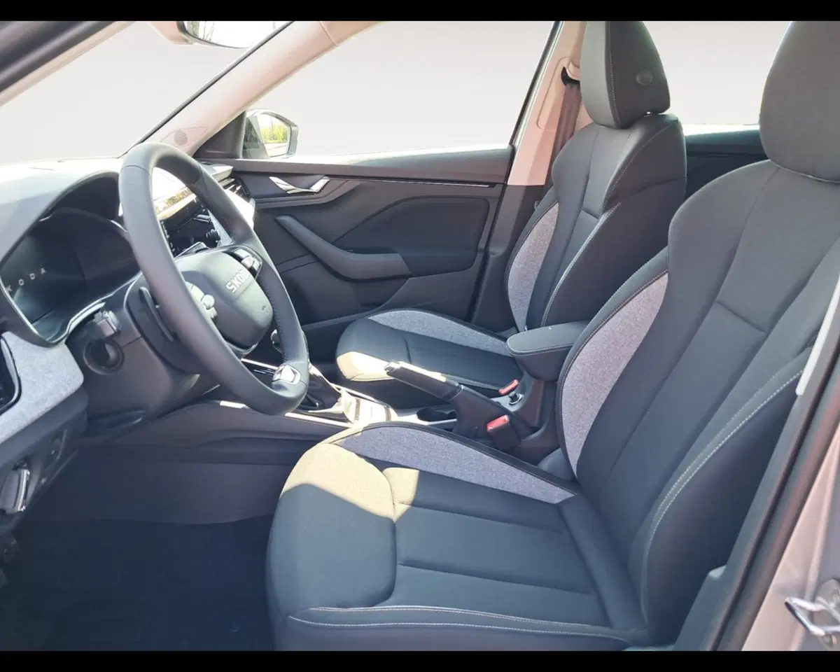 Skoda Kamiq nuova a Forlì-Cesena (14)