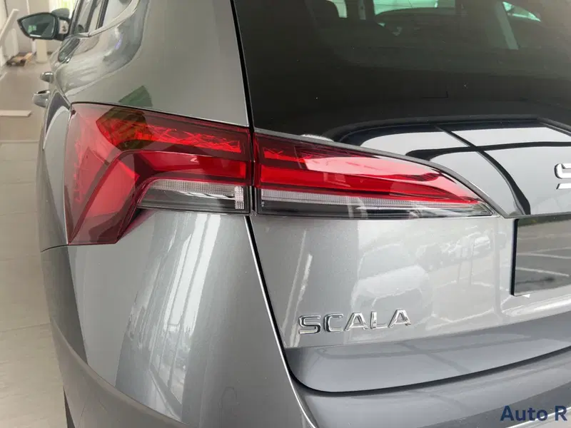 Skoda Scala nuova a Potenza (15)