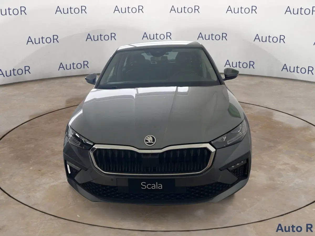 Skoda Scala nuova a Potenza (2)