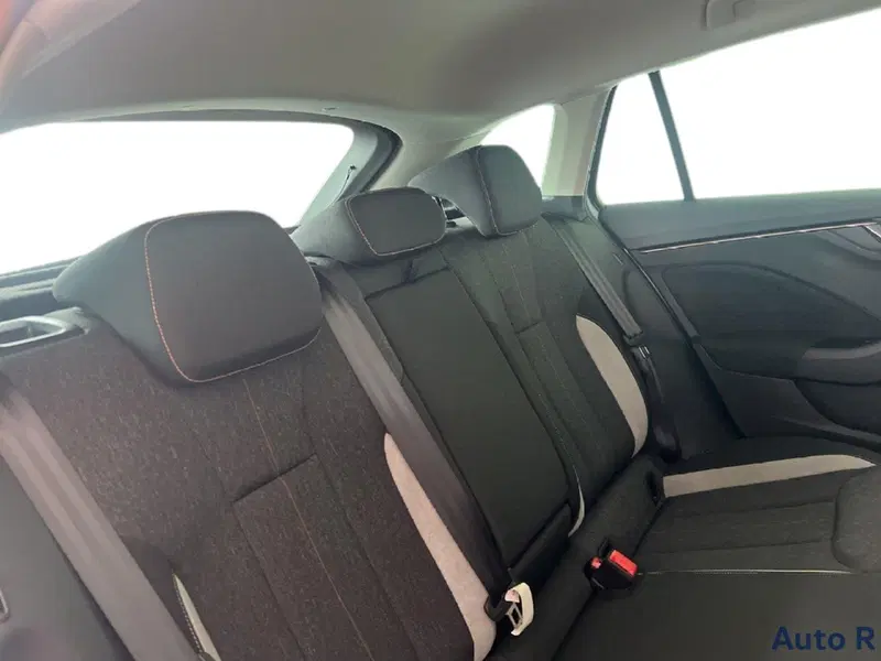 Skoda Scala nuova a Potenza (8)