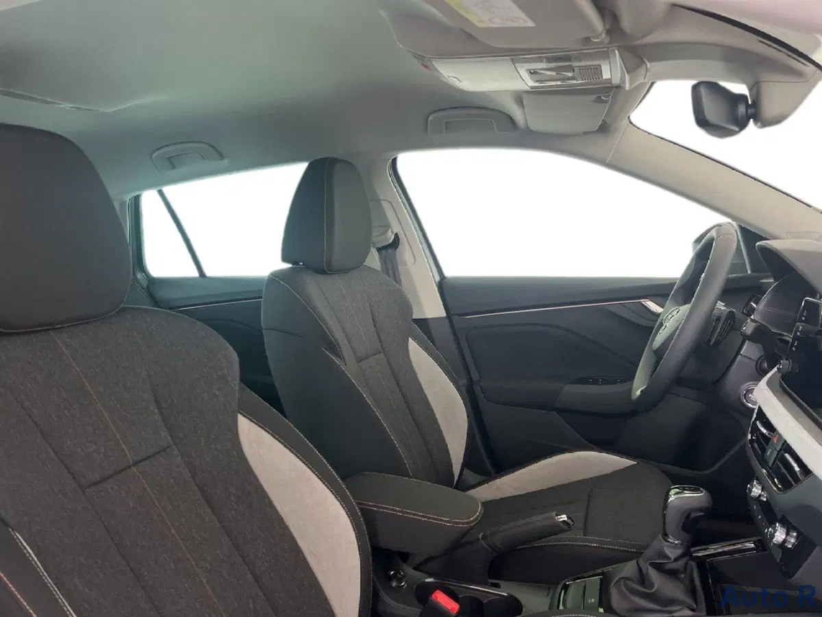 Skoda Scala nuova a Potenza (9)