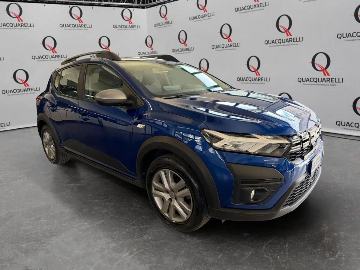 Dacia Sandero usata a Milano (3)