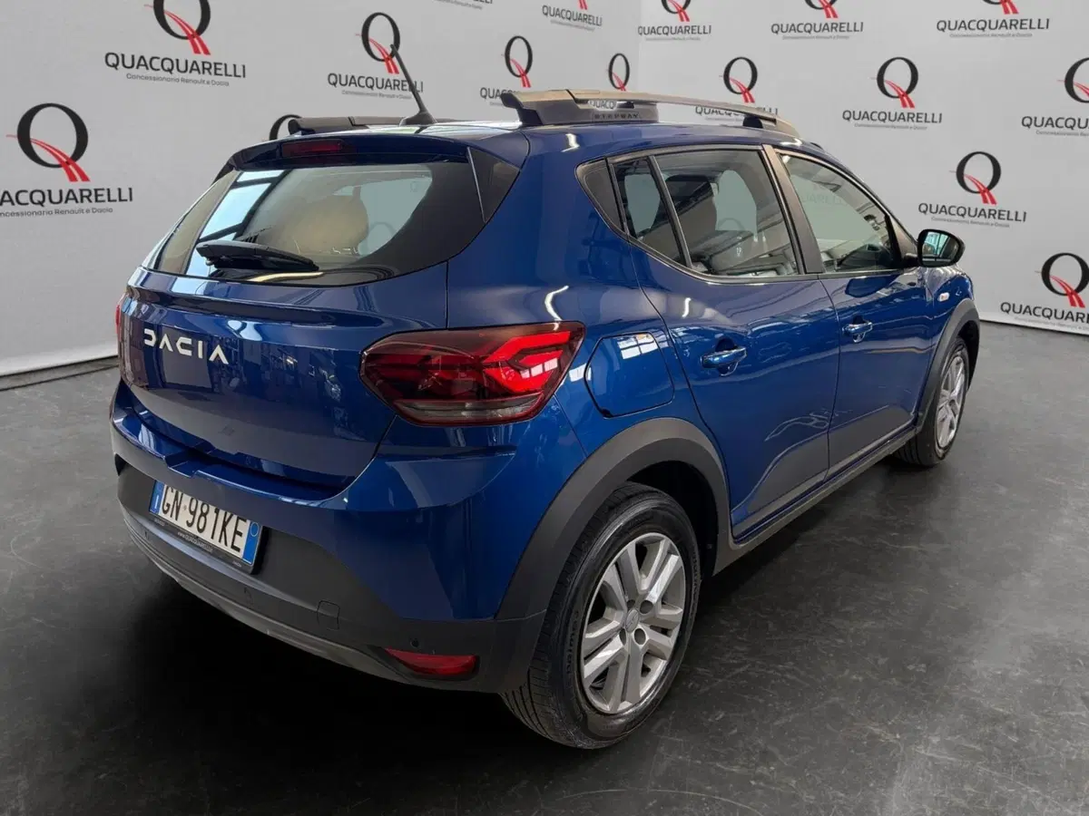Dacia Sandero usata a Milano (5)