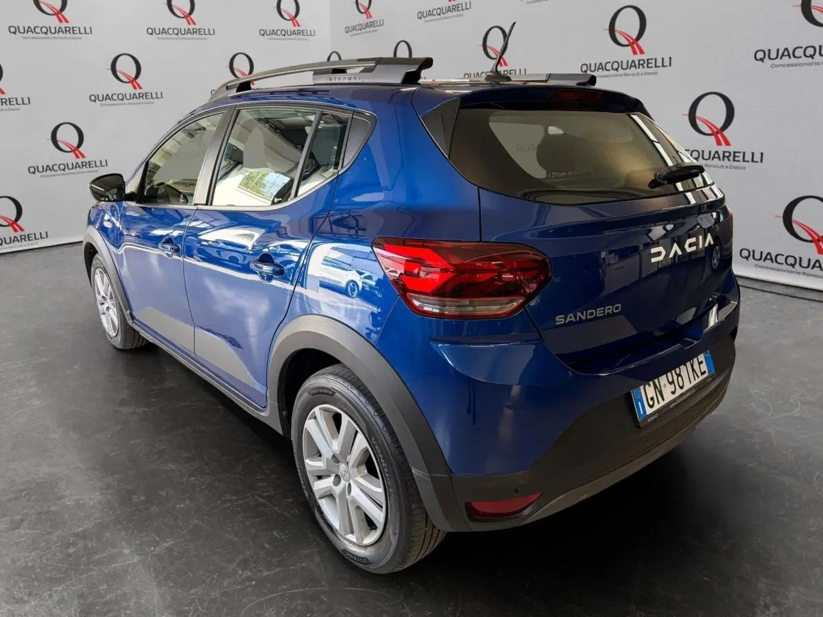 Dacia Sandero usata a Milano (8)