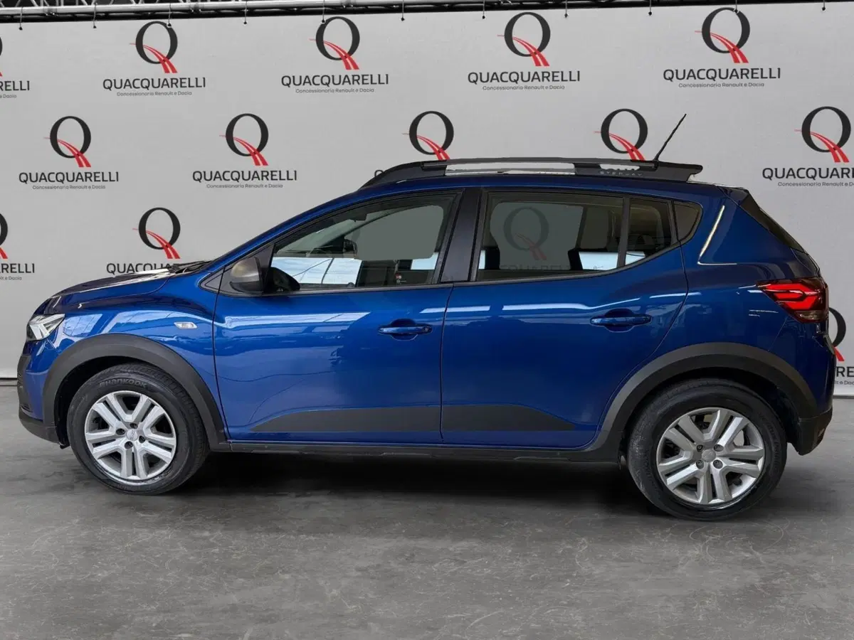 Dacia Sandero usata a Milano (9)