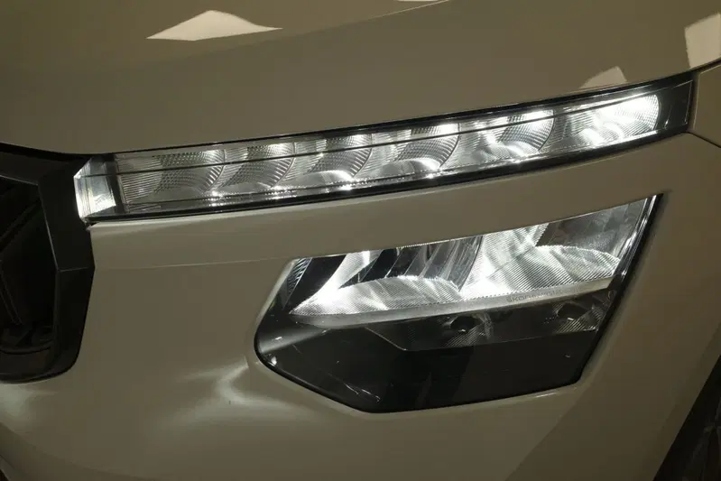 Skoda Kamiq usata a Varese (8)