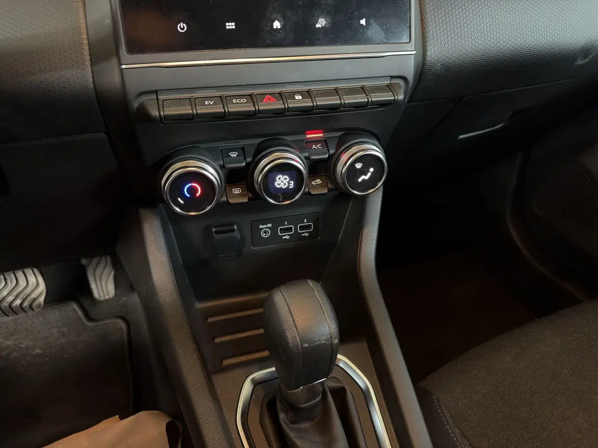 Renault Clio usata a Milano (13)