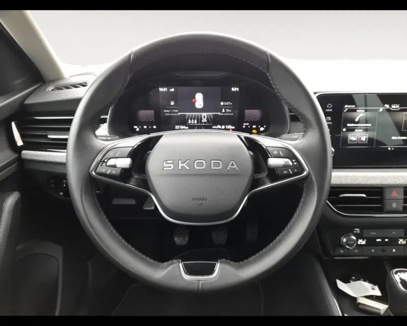 Skoda Kamiq usata a Ravenna (12)