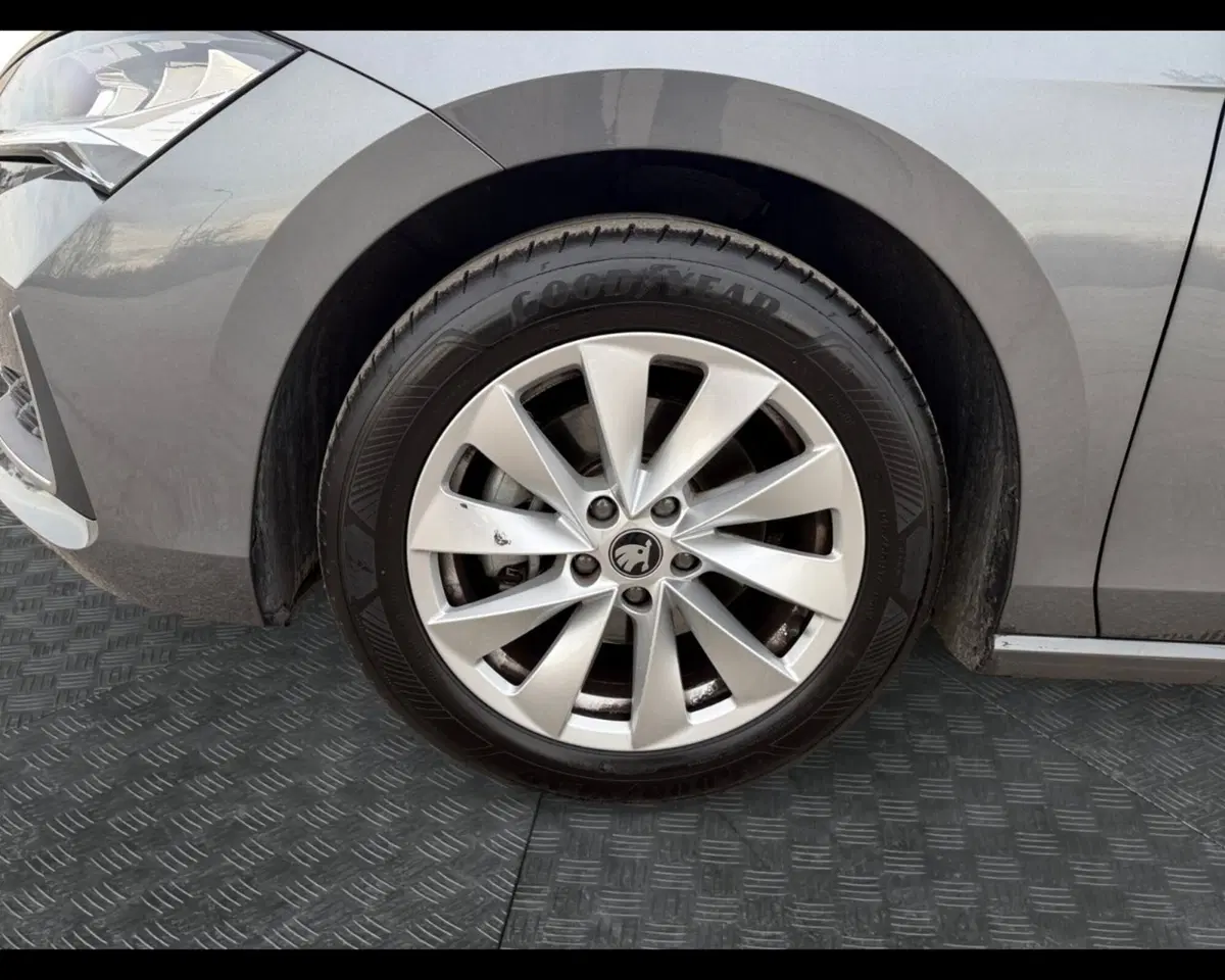 Skoda Superb usata a Ravenna (14)