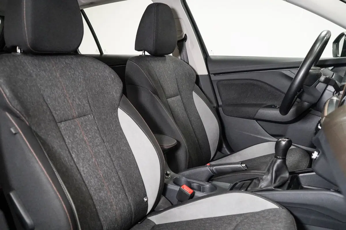 Skoda Kamiq usata a Varese (11)