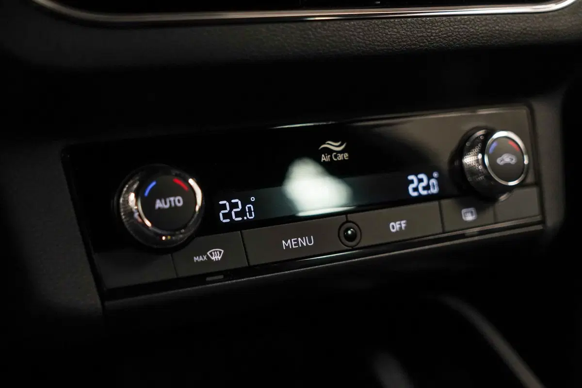 Skoda Kamiq usata a Varese (18)