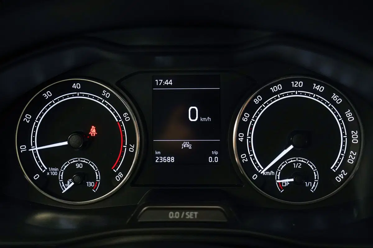 Skoda Kamiq usata a Varese (10)