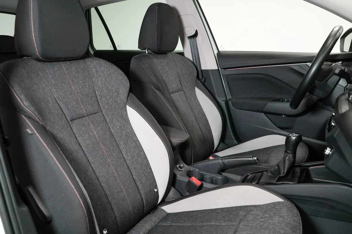 Skoda Kamiq usata a Varese (13)