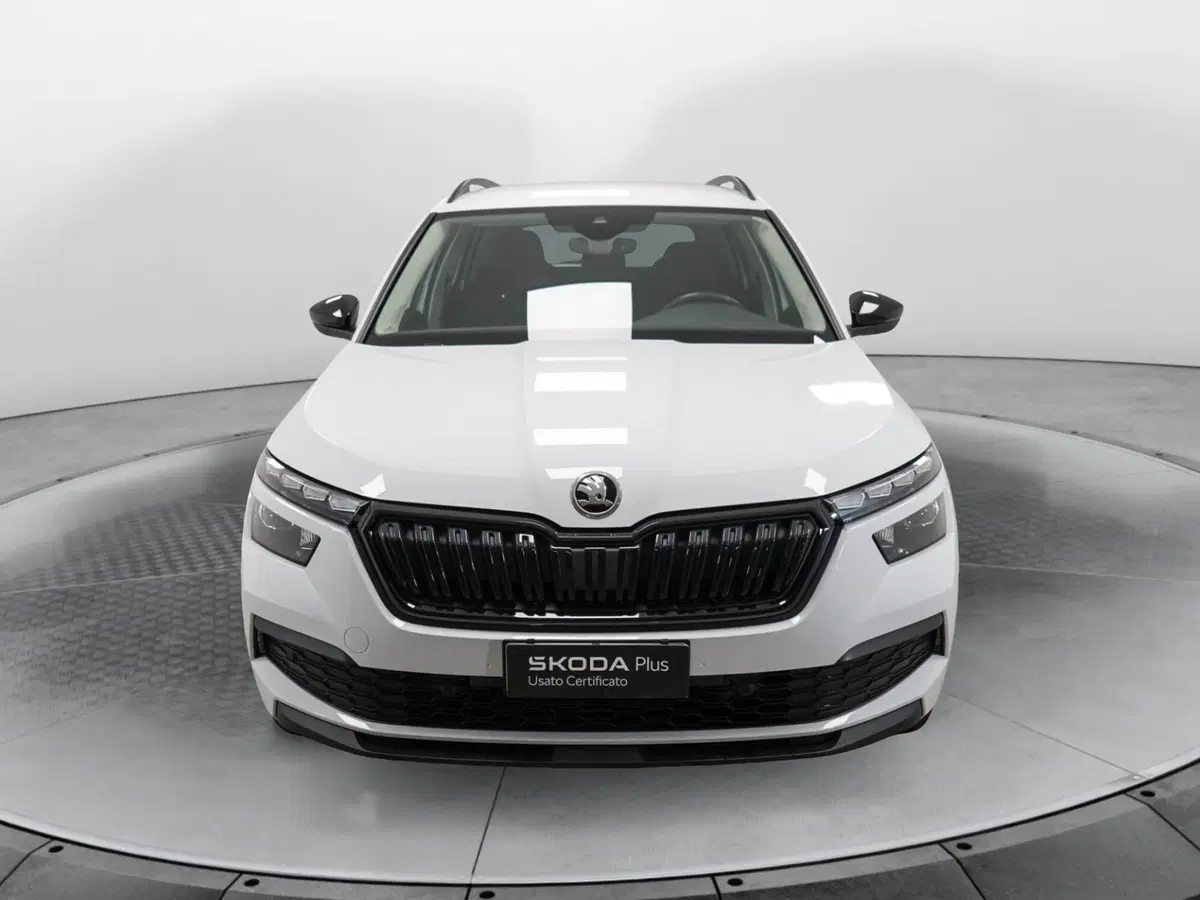 Skoda Kamiq usata a Varese (2)