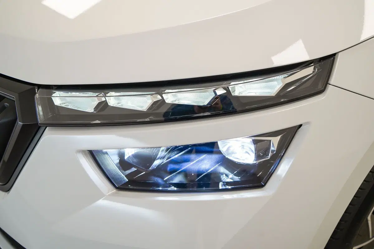 Skoda Kamiq usata a Varese (8)