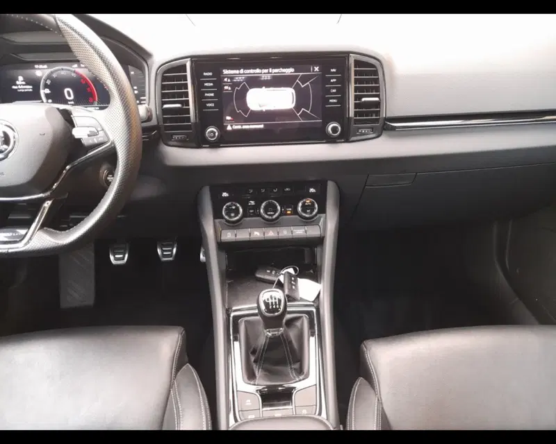 Skoda Karoq usata a Ravenna (11)