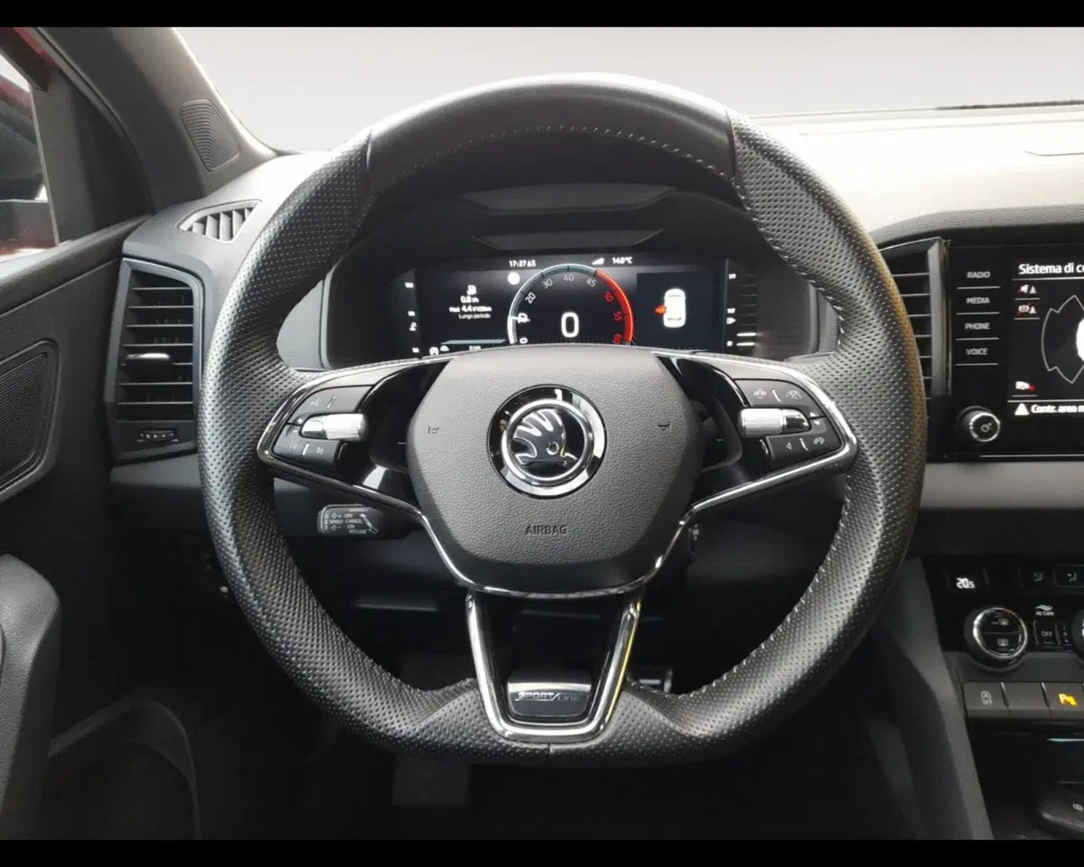 Skoda Karoq usata a Ravenna (12)
