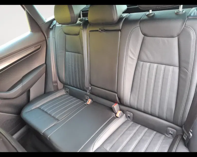 Skoda Karoq usata a Ravenna (13)