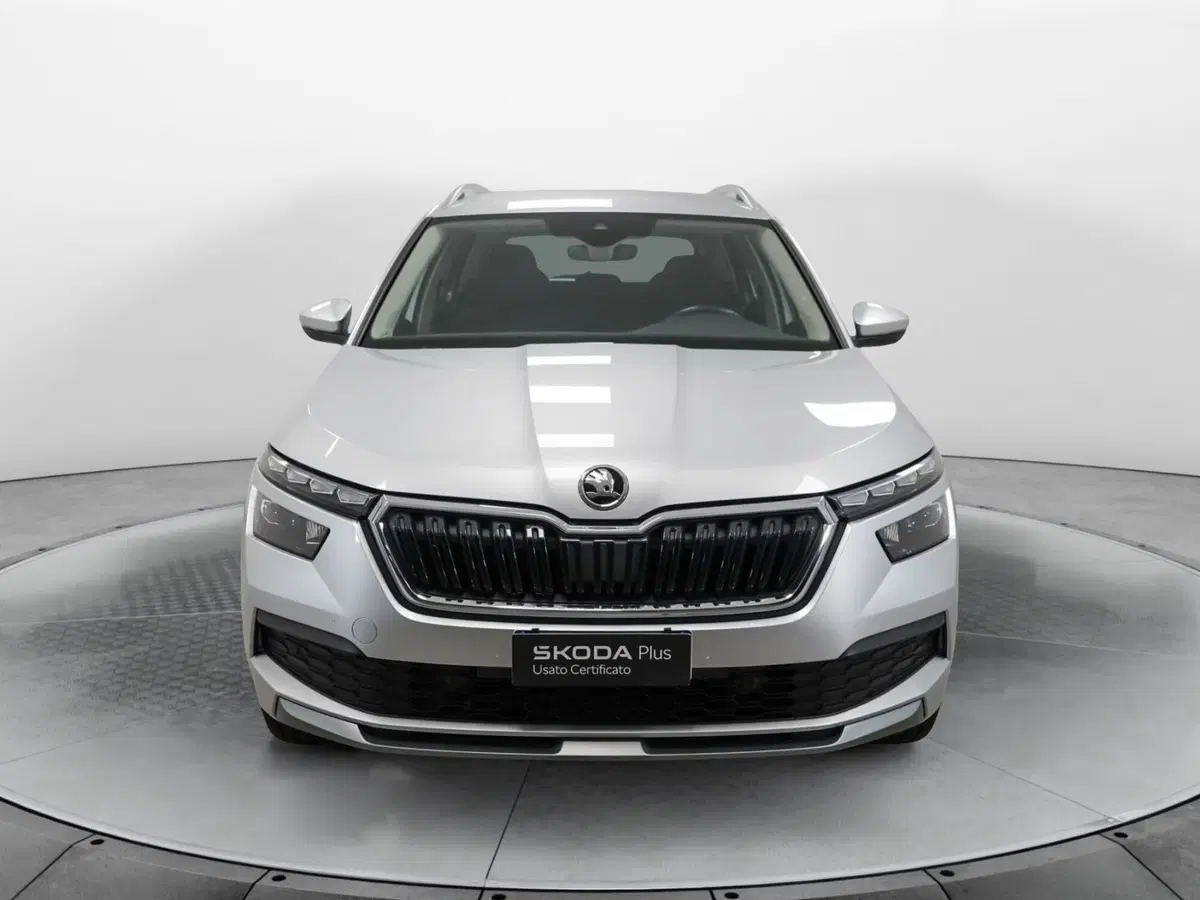 Skoda Kamiq usata a Varese (2)