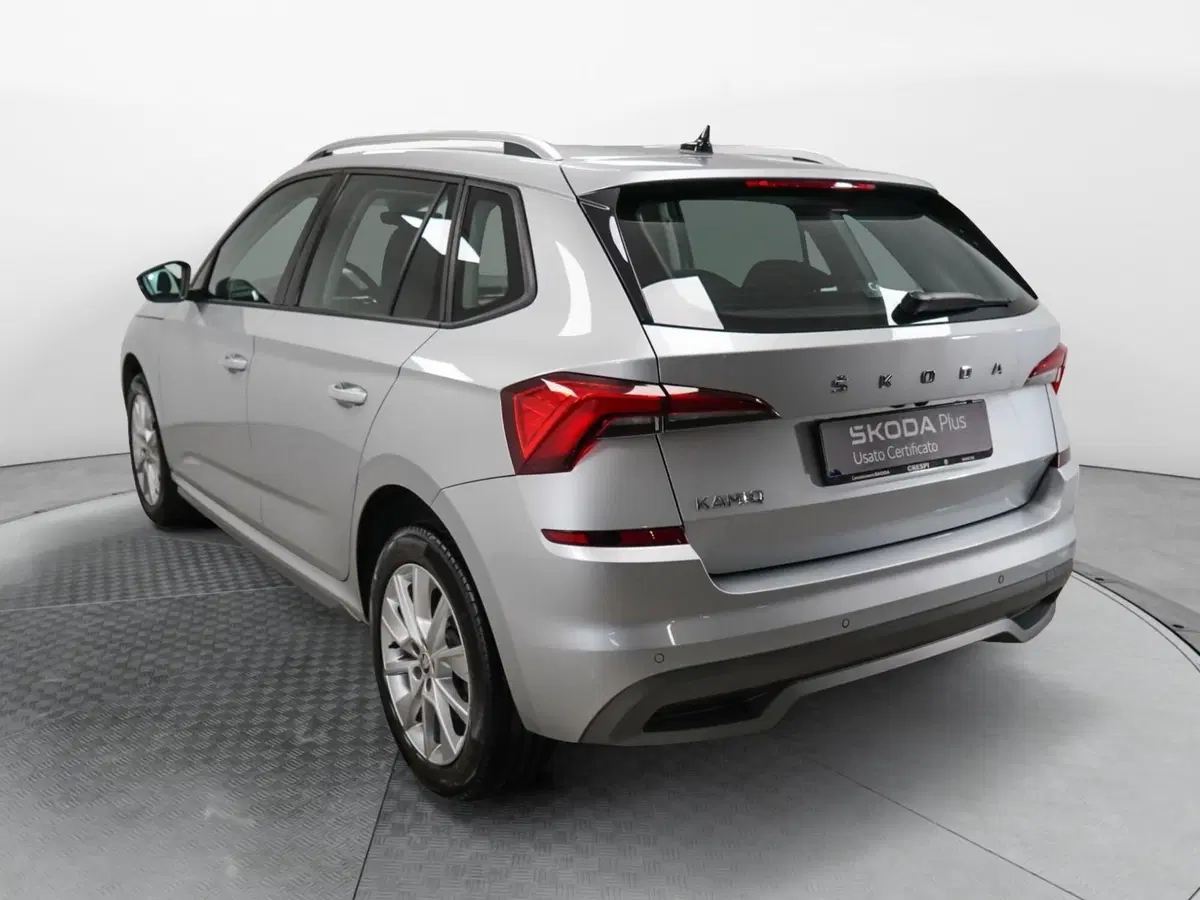 Skoda Kamiq usata a Varese (6)
