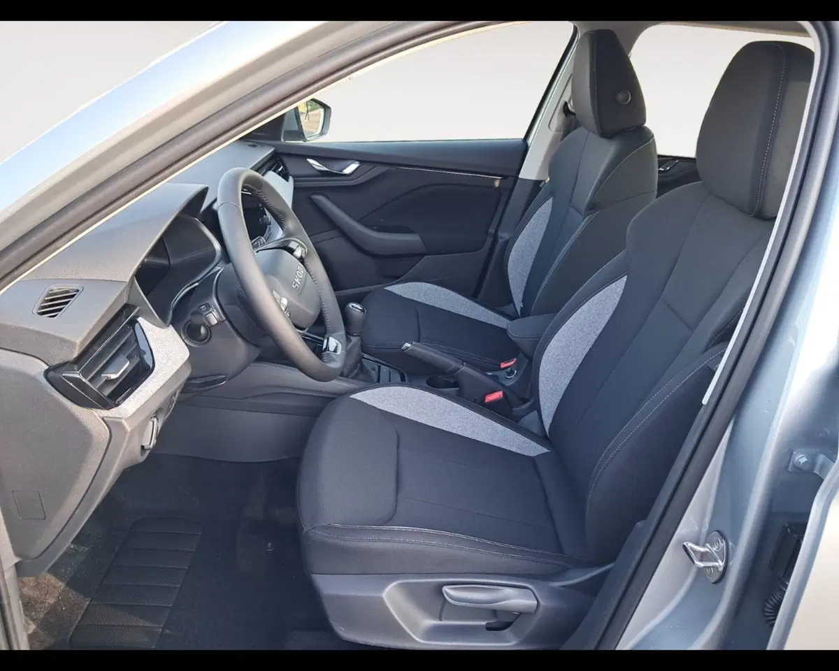 Skoda Kamiq nuova a Ravenna (14)