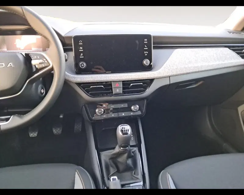 Skoda Kamiq nuova a Ravenna (11)