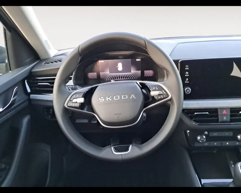Skoda Kamiq nuova a Ravenna (14)