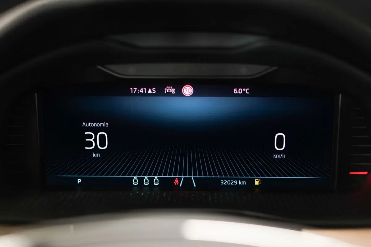 Skoda Kamiq usata a Varese (10)