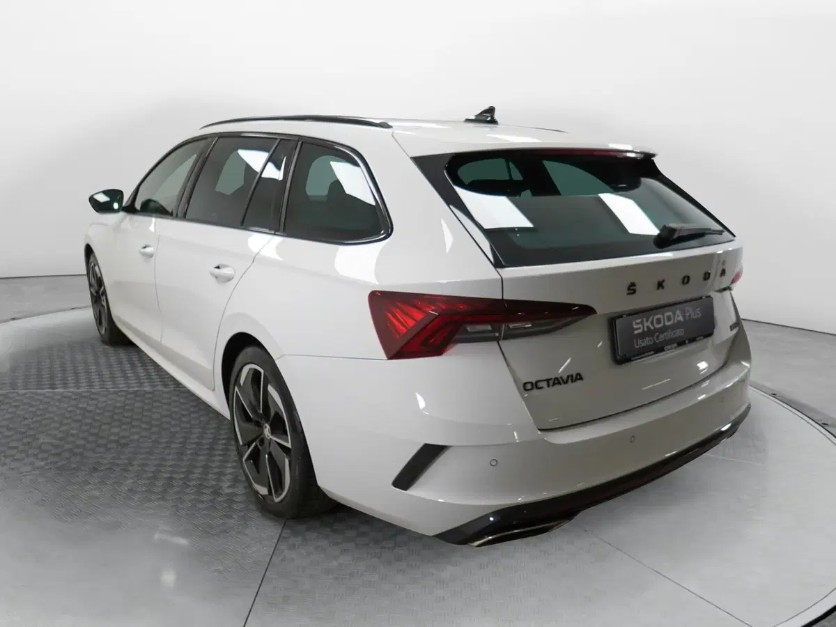 Skoda Octavia Station Wagon usata a Varese (4)