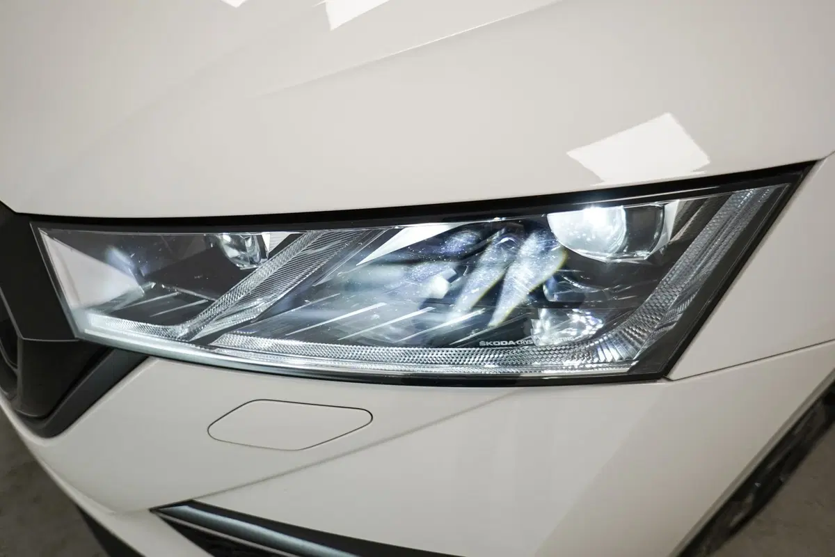 Skoda Octavia Station Wagon usata a Varese (8)