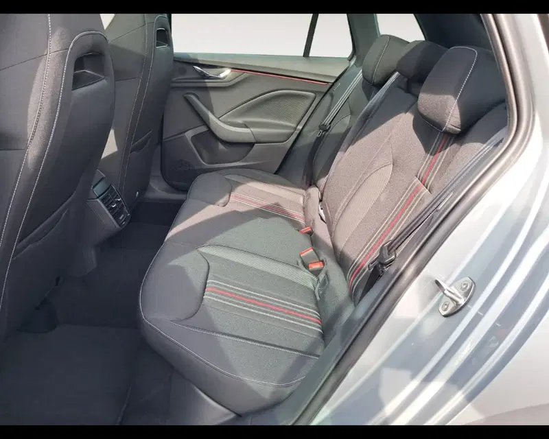 Skoda Kamiq nuova a Ravenna (11)