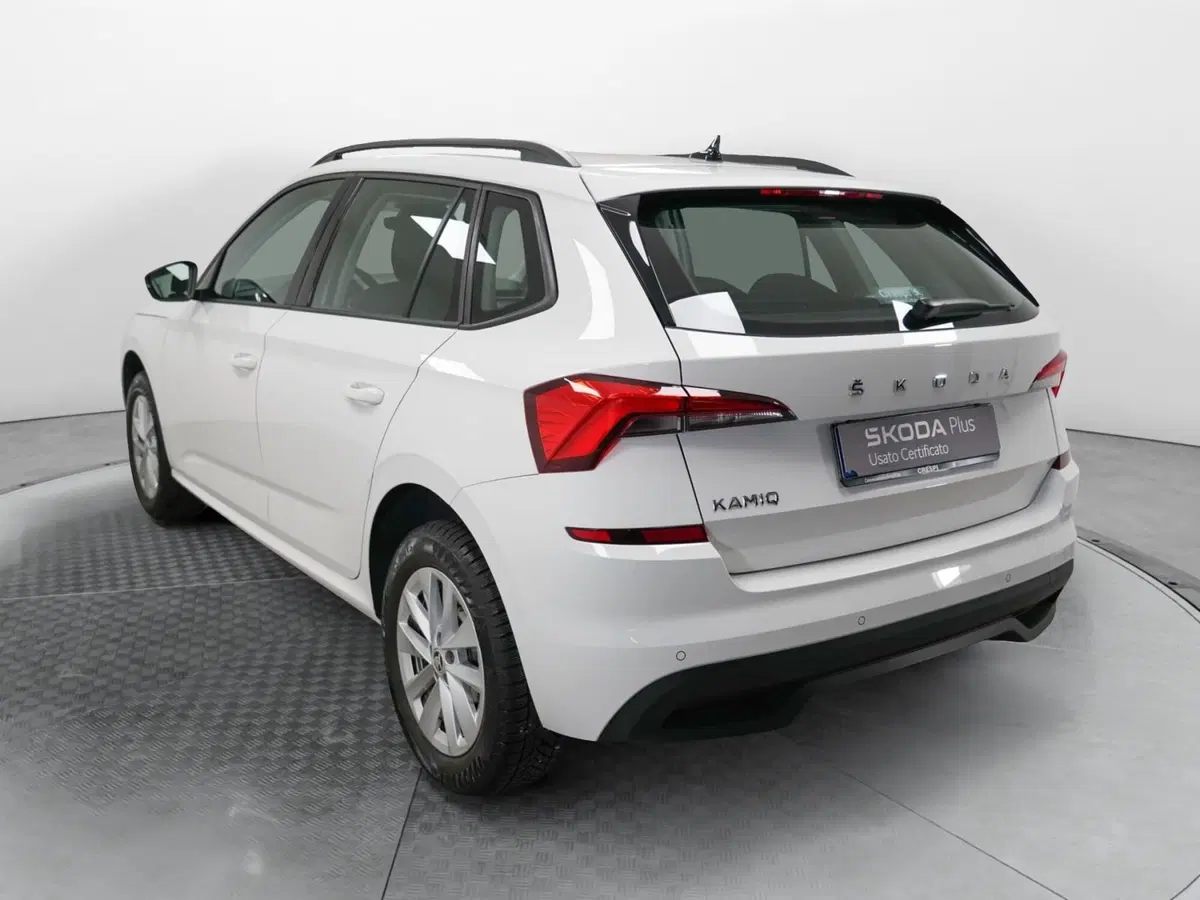Skoda Kamiq usata a Varese (4)